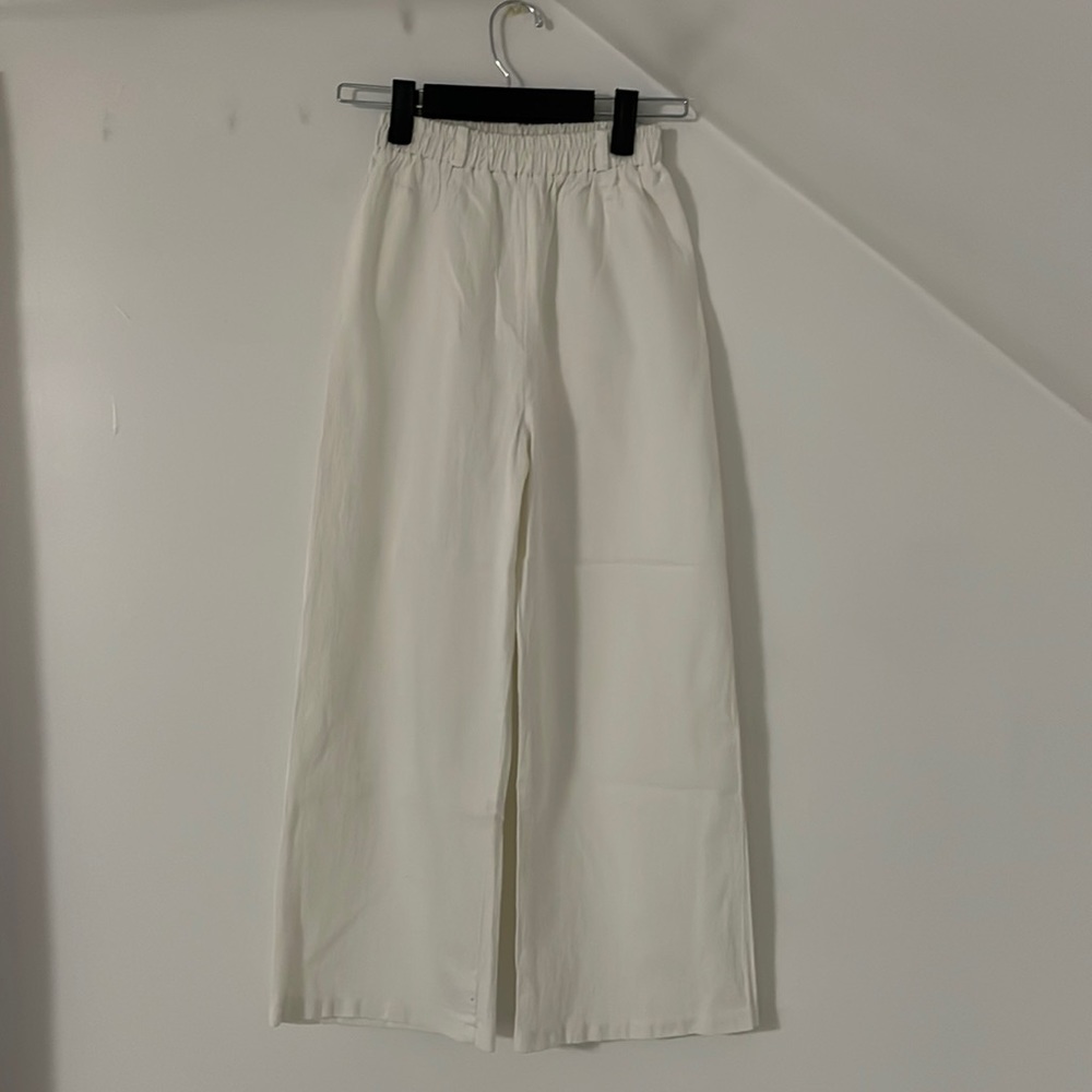 Wide leg pants